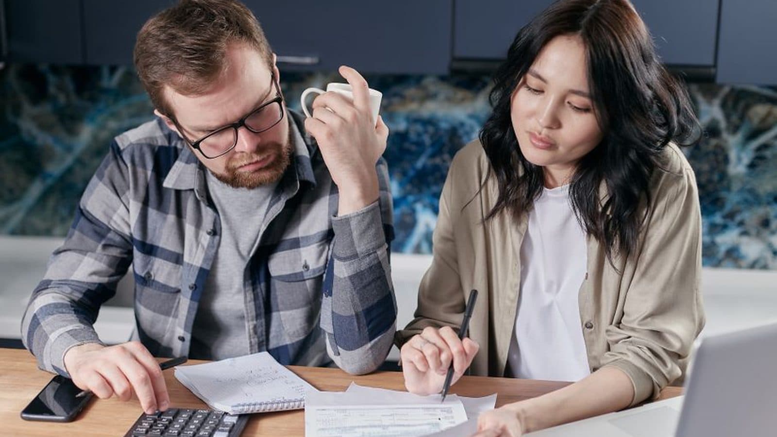 Do Payday Loans Affect Your Credit? What Gets Reported and the Credit-Union Alternative